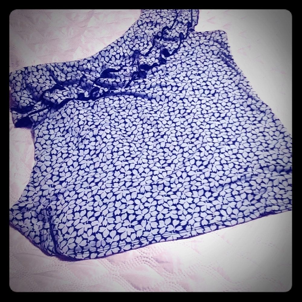 Women shirt